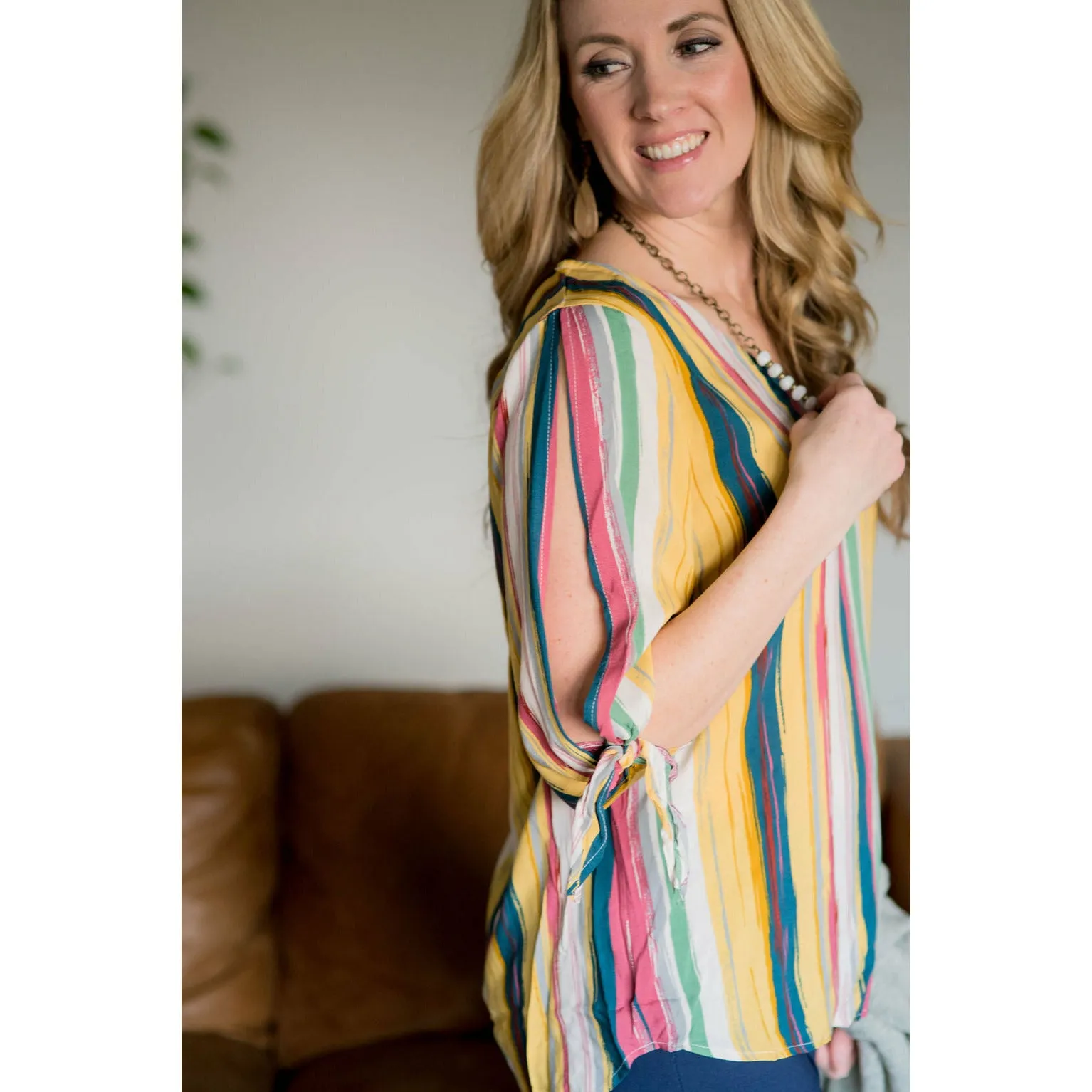 Colorful Slit Sleeve Blouse