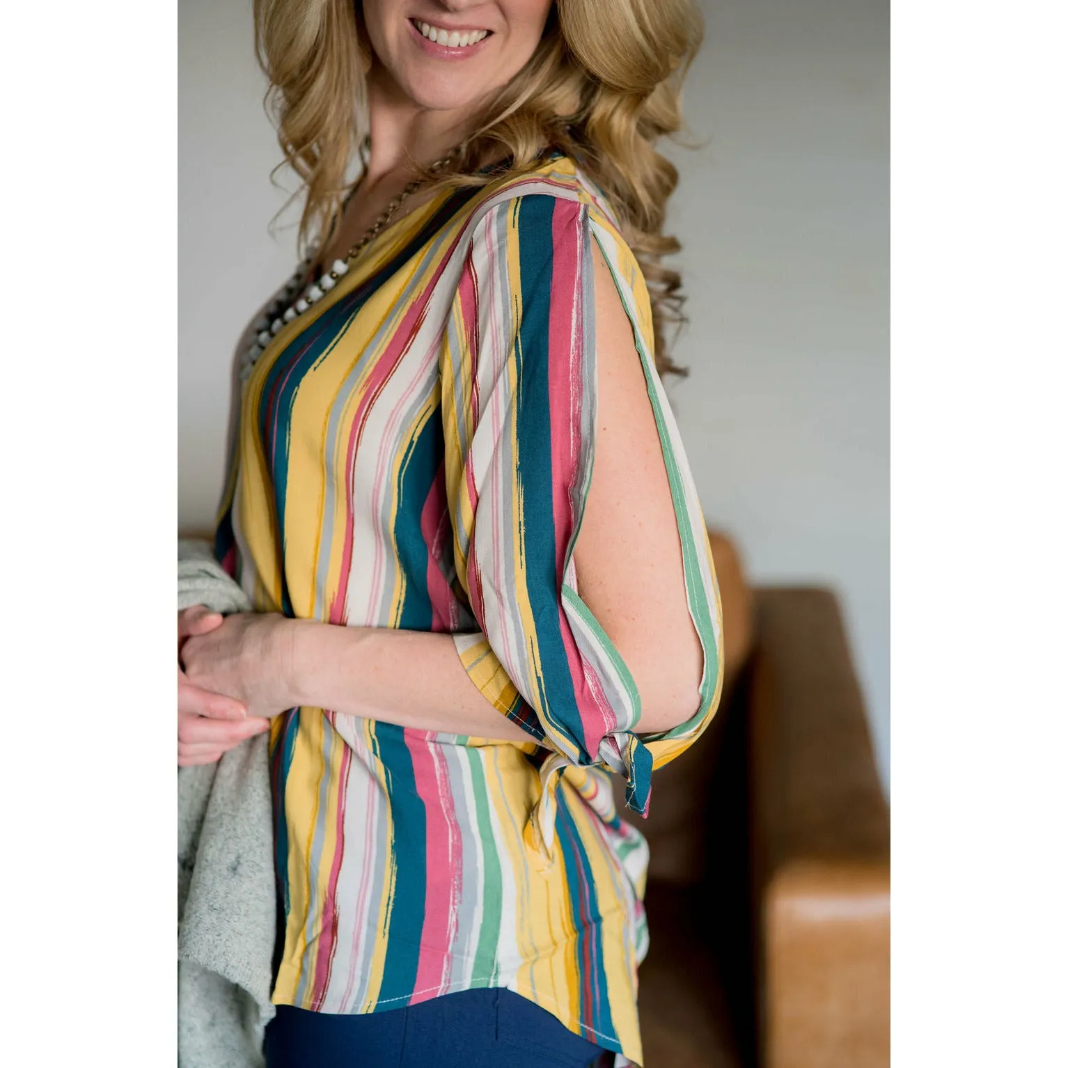 Colorful Slit Sleeve Blouse