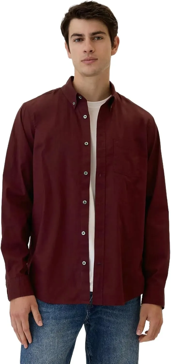 GAP Men's Standard Fit Stretch Poplin Long Sleeve Button Down Shirt