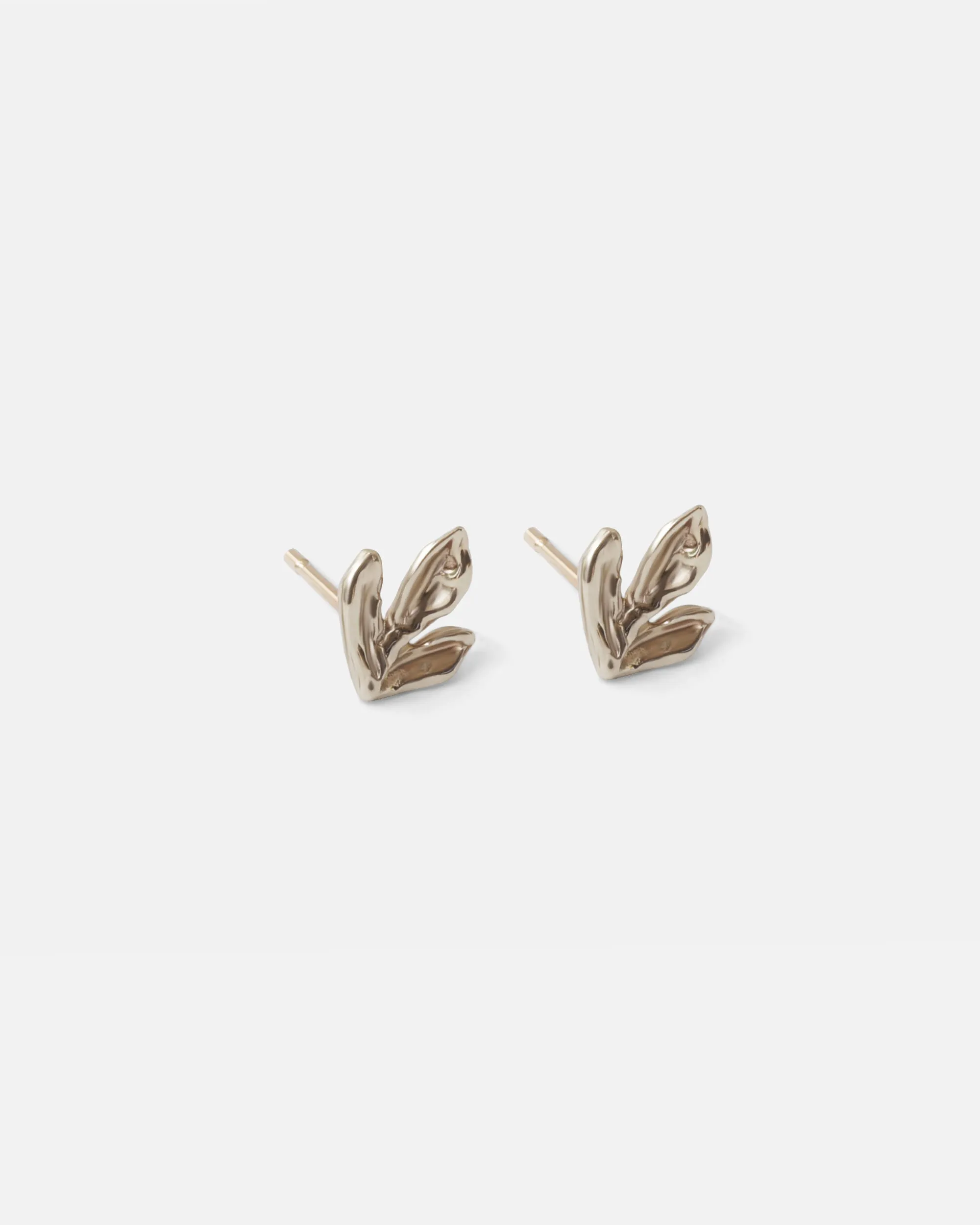 Leaf / White Studs