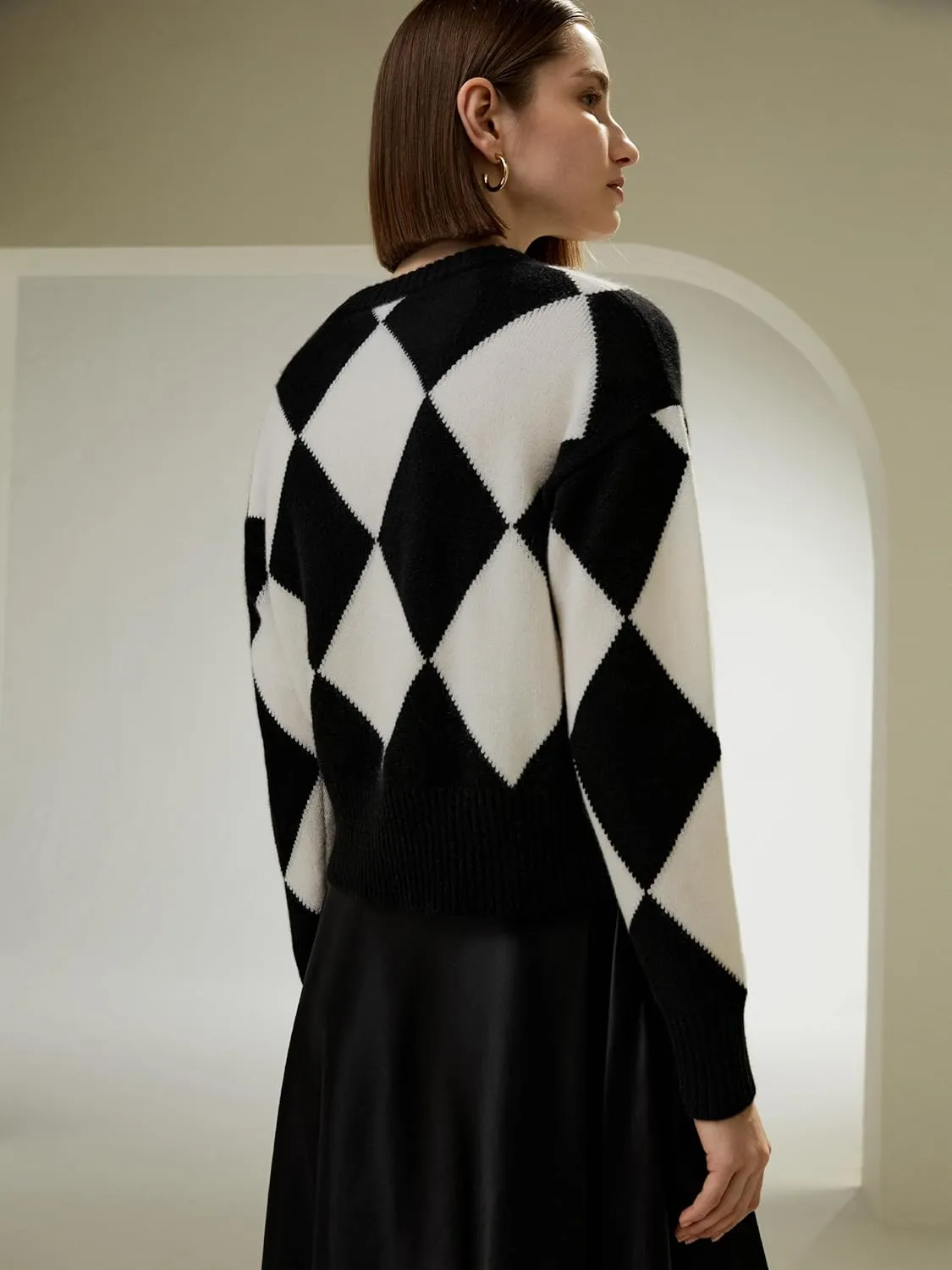 LilySilk 100% Cashmere Sweater for Women Elegant Diamond Pattern Cropped Round Neck Pullover for Fall Winter