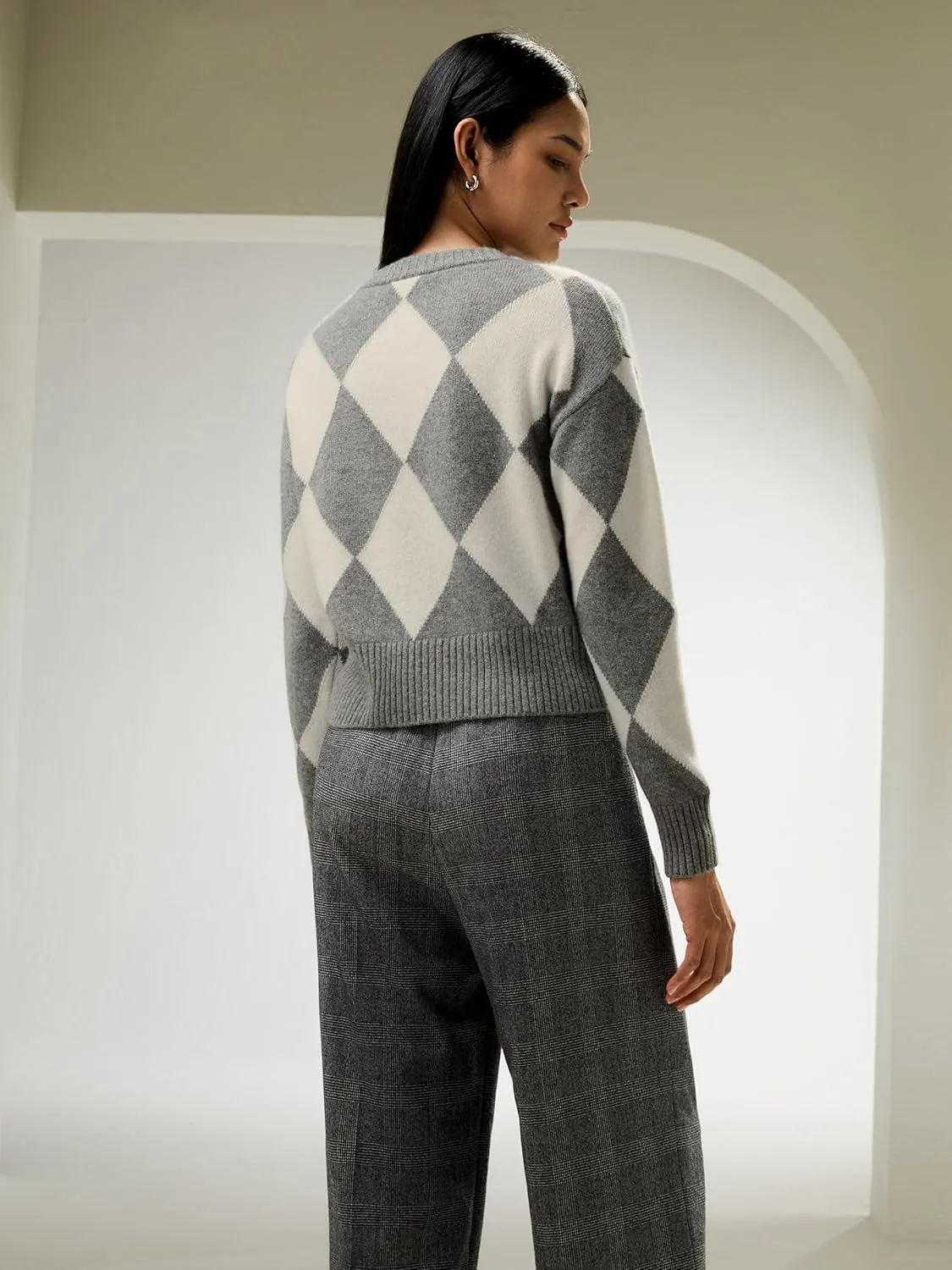 LilySilk 100% Cashmere Sweater for Women Elegant Diamond Pattern Cropped Round Neck Pullover for Fall Winter