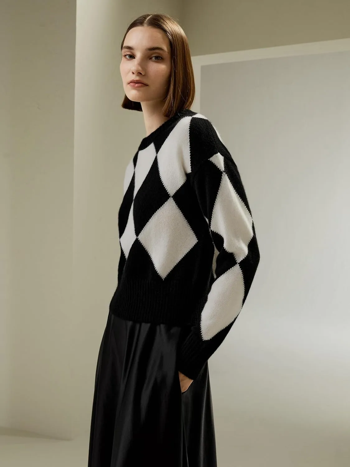 LilySilk 100% Cashmere Sweater for Women Elegant Diamond Pattern Cropped Round Neck Pullover for Fall Winter