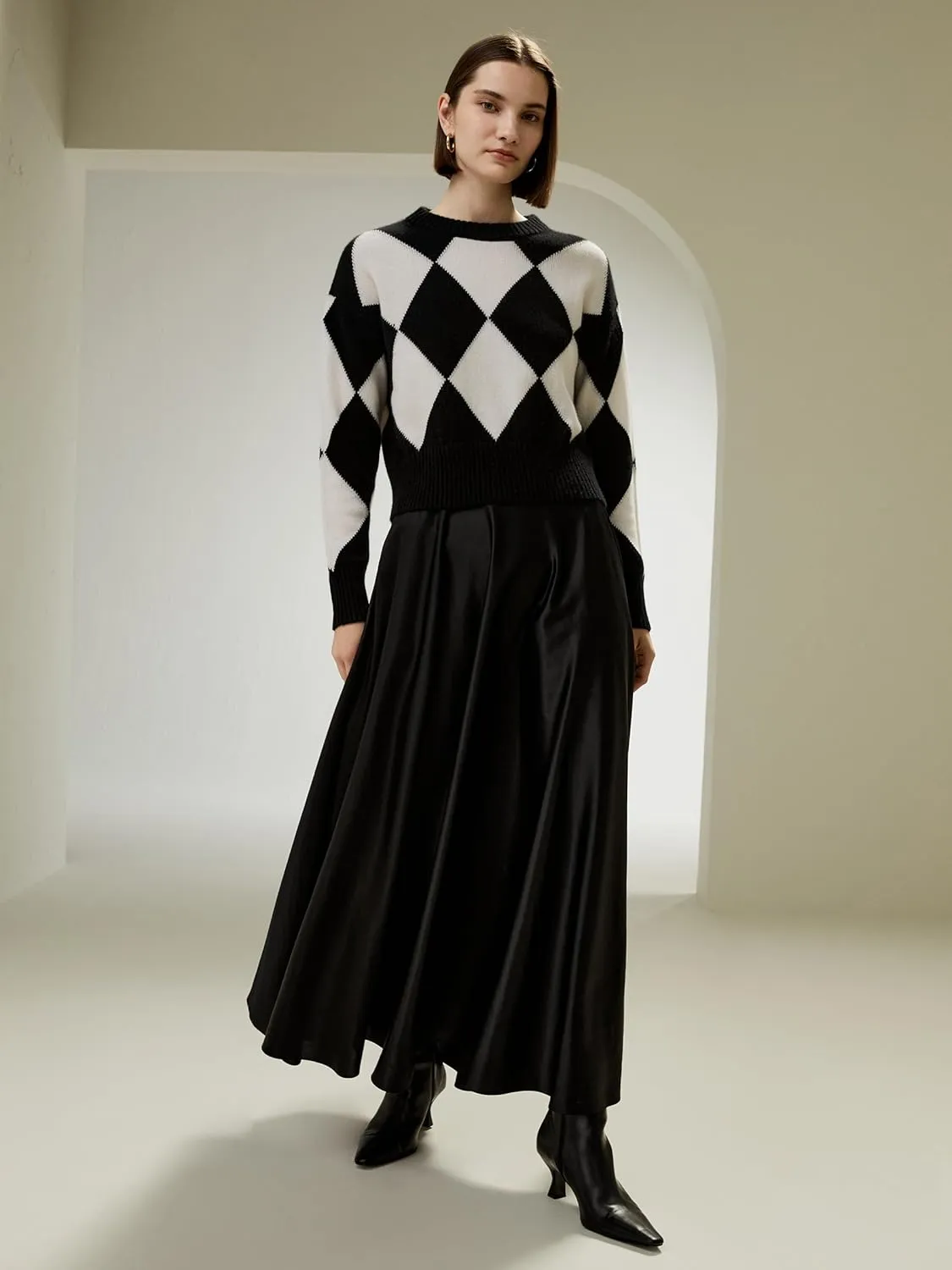 LilySilk 100% Cashmere Sweater for Women Elegant Diamond Pattern Cropped Round Neck Pullover for Fall Winter