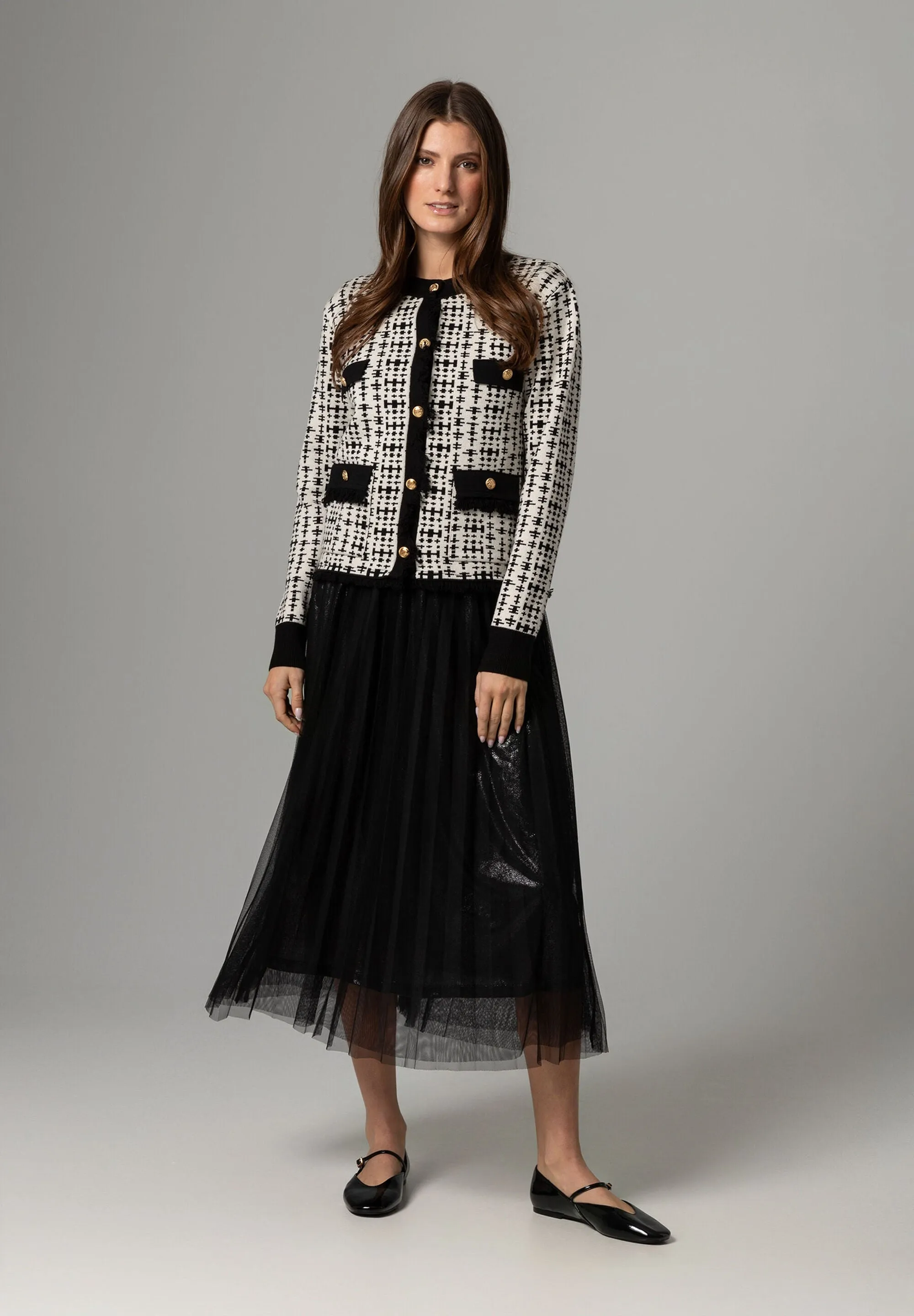 More & More Knit Cardigan Black/White