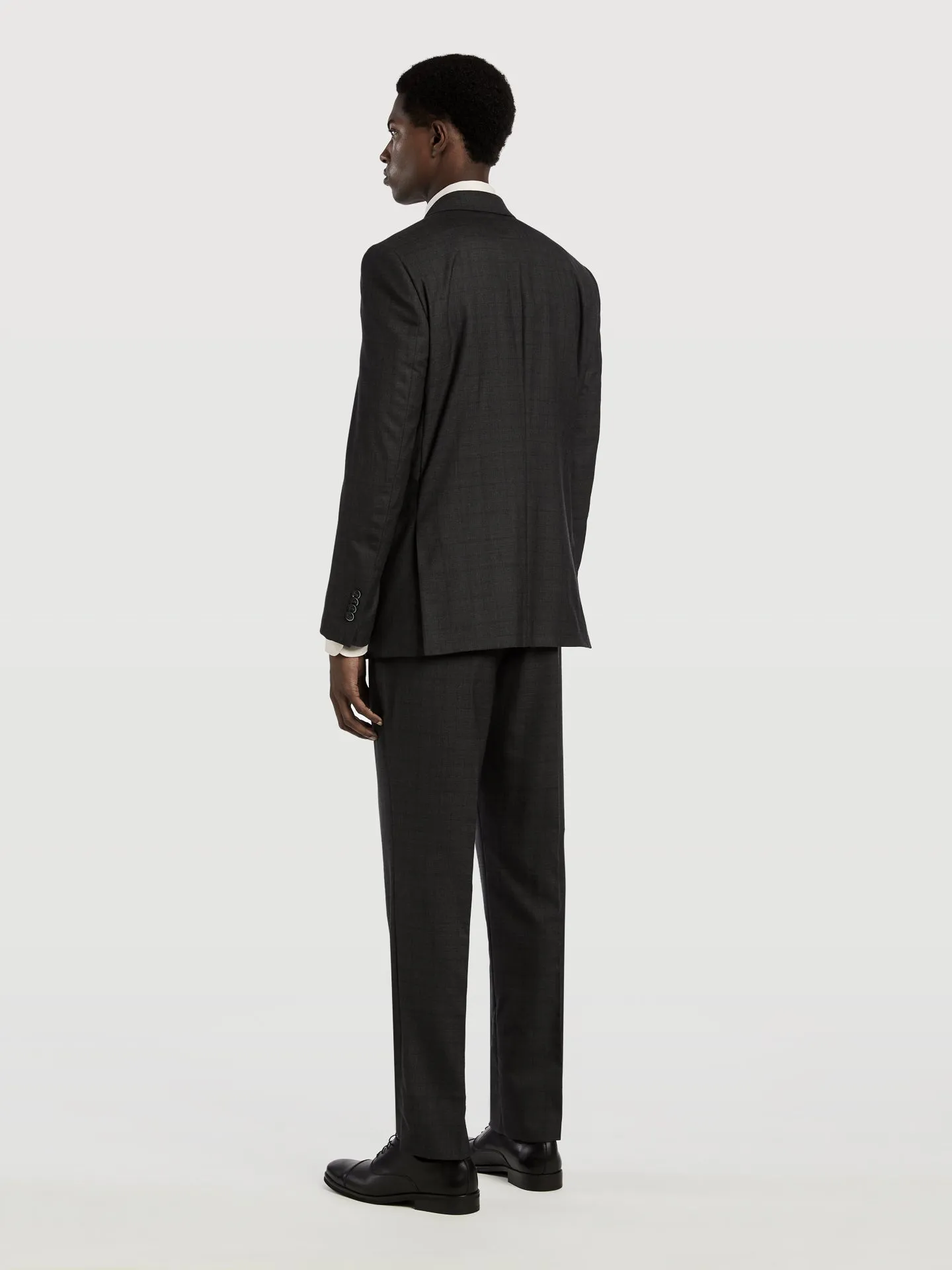 Regular fit business suit